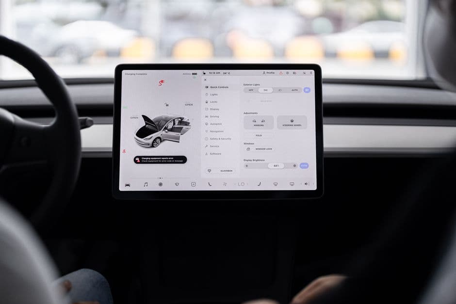 A car infotainment screen showing a navigation interface